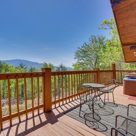 Smoky Mountain Vacation Rental Cabin With Hot Tub! Gatlinburg Luaran gambar
