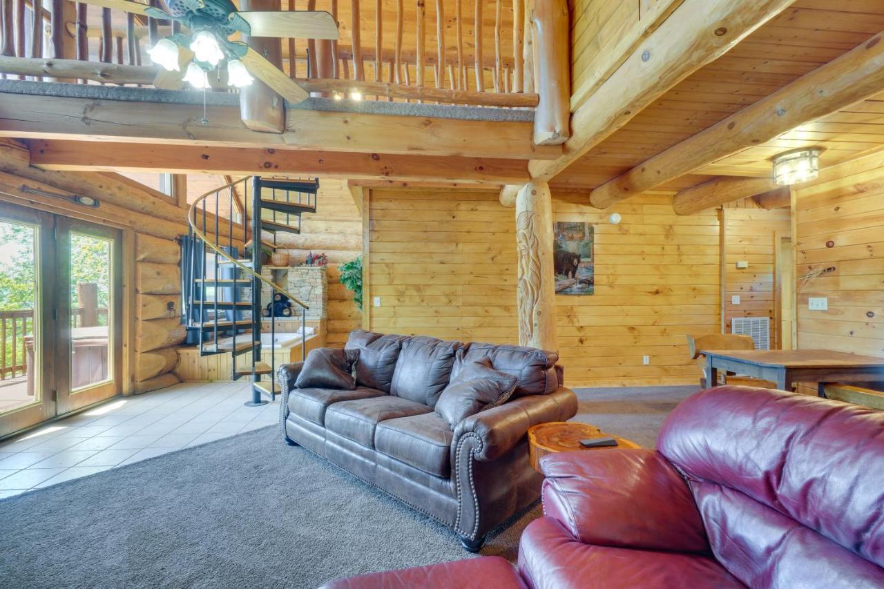 Smoky Mountain Vacation Rental Cabin With Hot Tub! Gatlinburg Luaran gambar