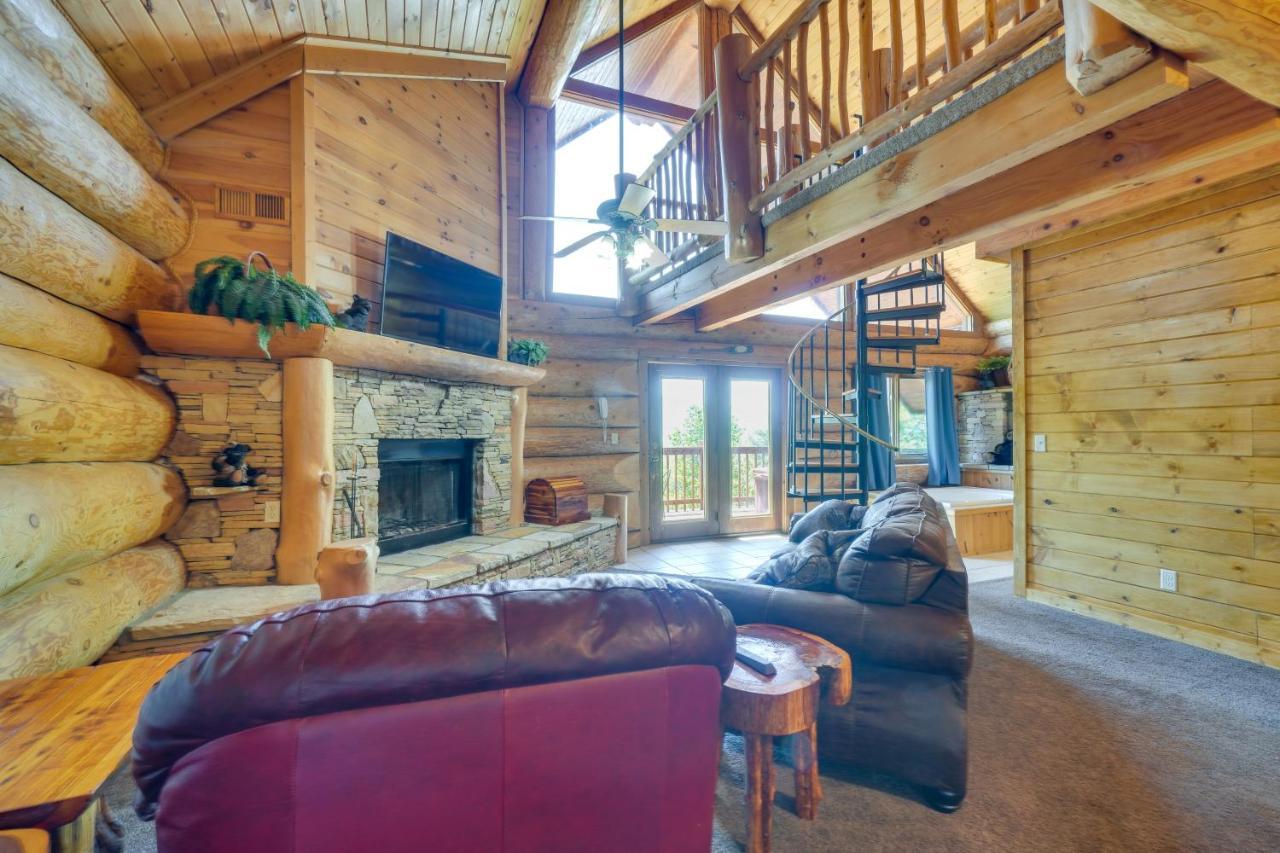 Smoky Mountain Vacation Rental Cabin With Hot Tub! Gatlinburg Luaran gambar