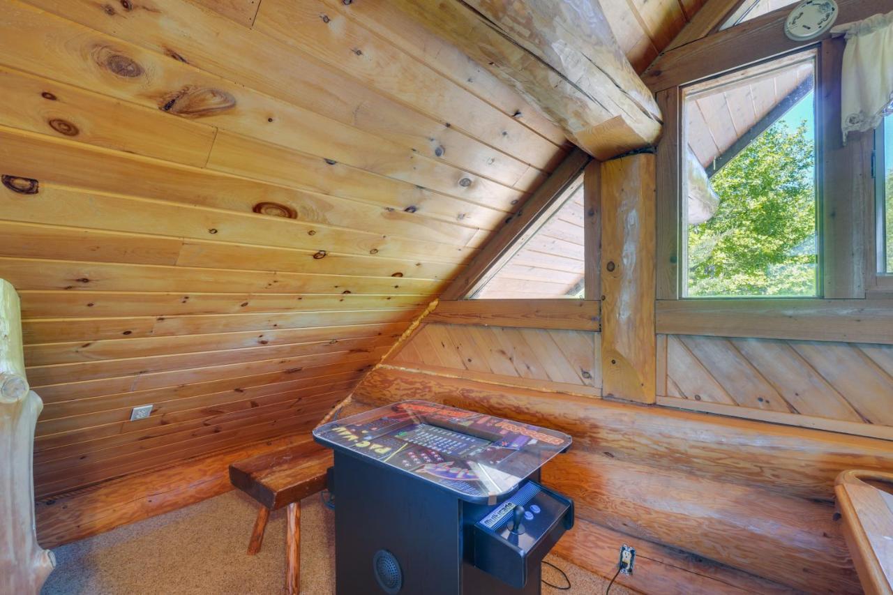 Smoky Mountain Vacation Rental Cabin With Hot Tub! Gatlinburg Luaran gambar